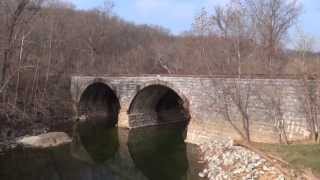 preview picture of video 'C&O Canal Catoctin Aqueduct & Amtrak Capitol Limited'