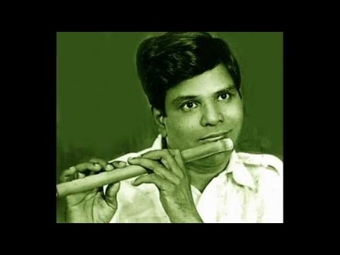 T.R.Mahalingam- Cinnanade Na- Kalanidhi- Thyagaraja- Flute