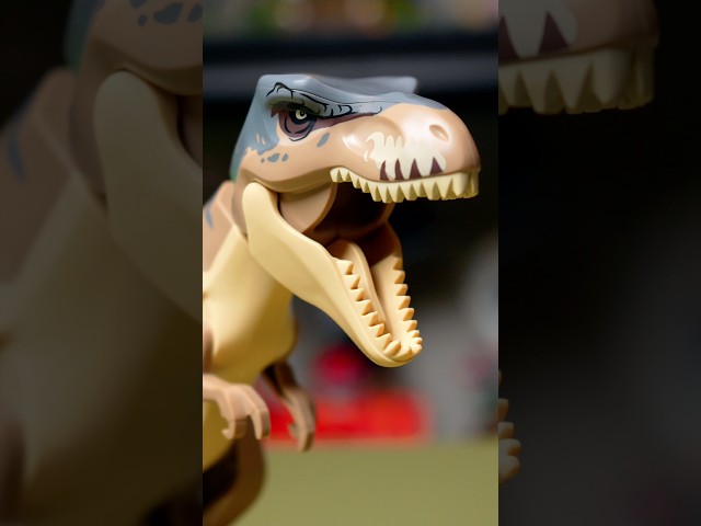 Vídeo relacionado con LEGO Jurassic World Huida por el Río y T. Rex a la Caza - Figura de Dinosaurio de Juguete Interactivo, Barco, Quad y 2 Minifiguras - Regalo de Cumpleaños para Niños y Niñas de 5+ Años 76975