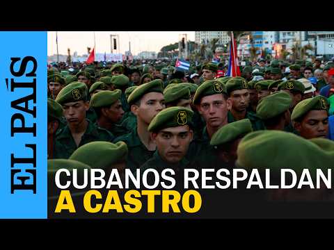 MARCHA EN LA HABANA: Miles salen a las calles de CUBA para defender a Raúl Castro | EL PAÍS