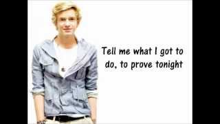 Be The One - Cody Simpson + Lyrics on screen