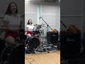 AURA KASIH Jadi Drumer Menghapus Jejakmu