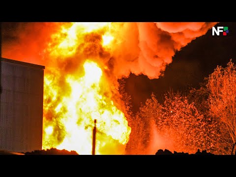 16.10.2022 - Vollbrand eines Außenlagers mit dutzenden Gasflaschen