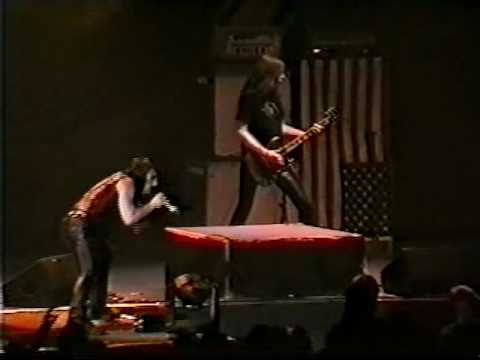 Monster Magnet - 05 - Temple Of Your Dreams (Live Philadelphia 1999)