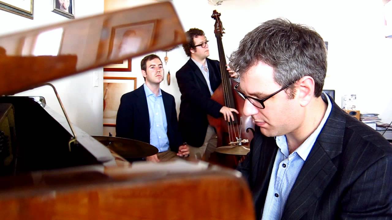 Hire Alex Levin Music - Live Entertainment for Events - Jazz Band in