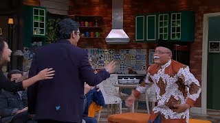 Modus Kakek Rese Buat Dapetin Pelukan yang Kocak