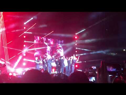 18.11.17 HEC : Burn it up - Wanna One