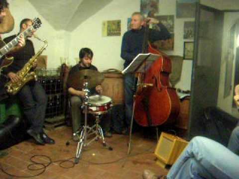 Jazz in trattoria 043.mov