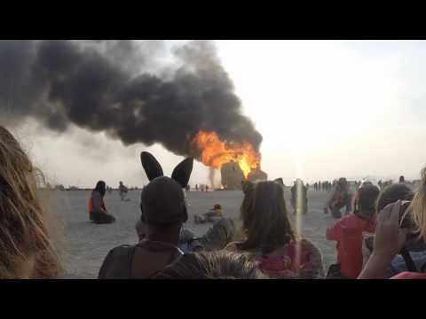 Embrace burns @ Burning Man 2014