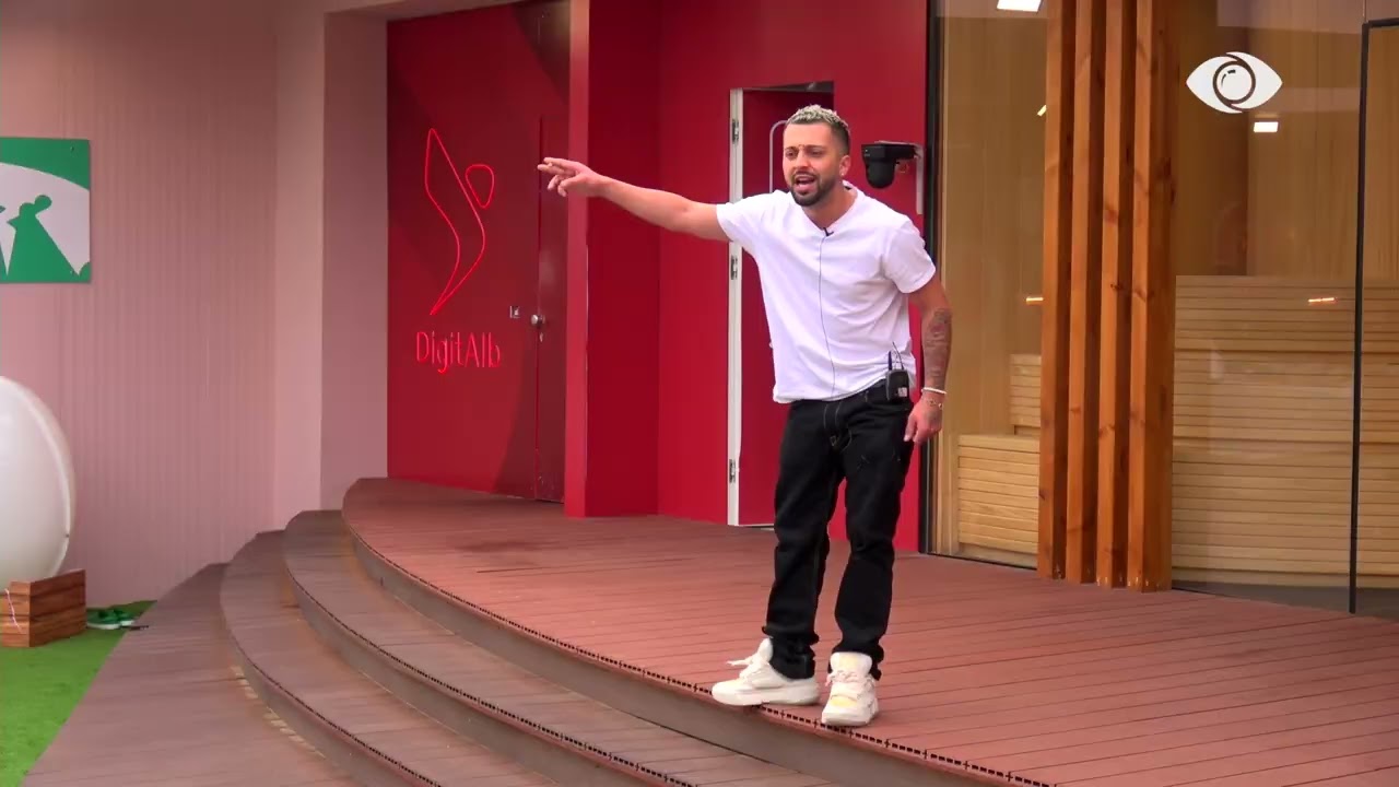 “Unë dhe Egli jemi bashkë në lojë”/ Gjesti debaton me Rozanën dhe Gertën