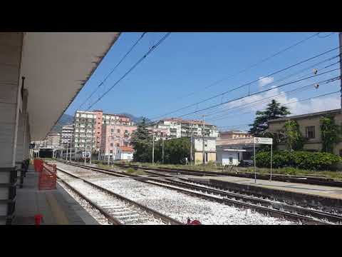 Intercitynotte 797 con in testa la e402.138 in arrivo!