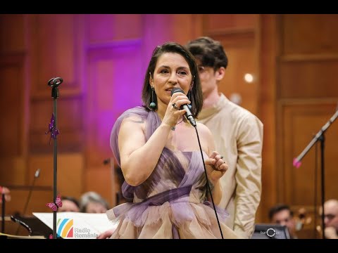 Luiza Zan - This Moment