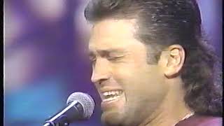 Billy Ray Cyrus - Some gave all live at Jay Leno 1993
