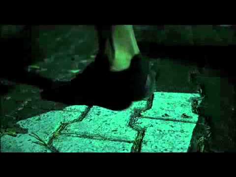 En la ciudad (Xoco) / Trailer