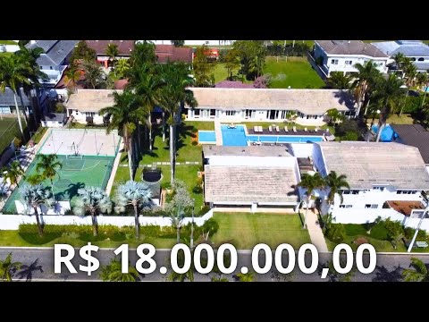 Linda mansão de 4000mts a venda no Jardim Acapulco.