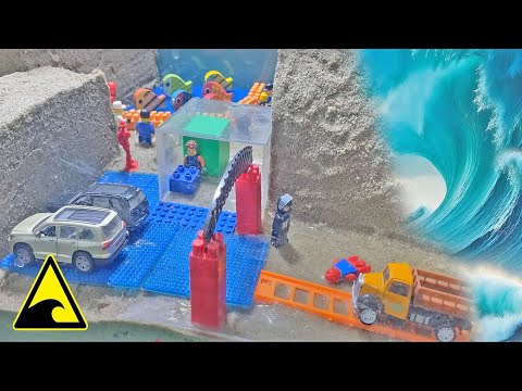 Tsunami Hits Zoo Amusement Park - Lego Tsunami Dam Breach