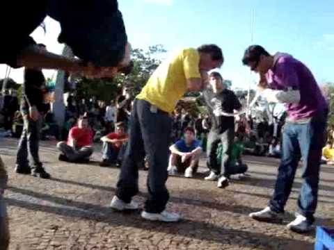 IX Trote Integrado do CTC na UFSC - Assoprar mangueira - Elétrica vs Eletrônica