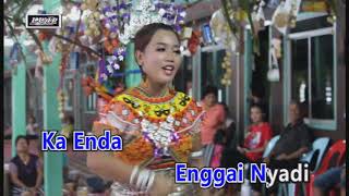 Download lagu Sylvia Banyie    ANANG TUSAH NYAMBUT GAWAI mp3