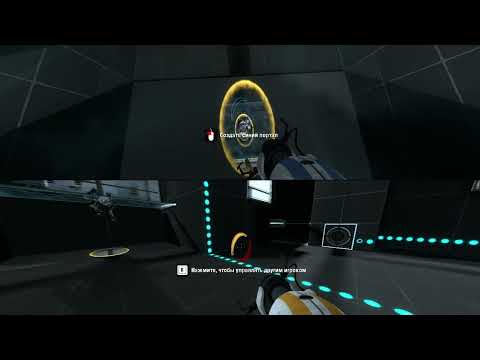 Testing multiplayer in the pirated editor Portal 2