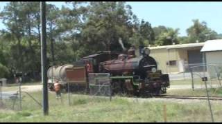 preview picture of video 'C17 974 - ARHS Steam Train Excursion to Yandina - 1.11.2008 - Part 2 of 3'