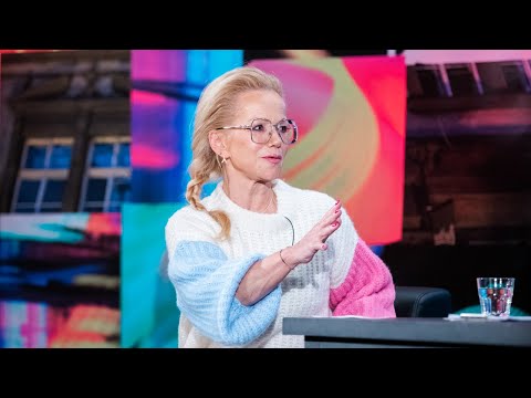1. Jitka Asterová (14. 2. 2022, Malostranská beseda) - 7 pádů HD