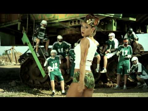 Kristo & Lora Karadjova (TUC CRACKERS TV AD)