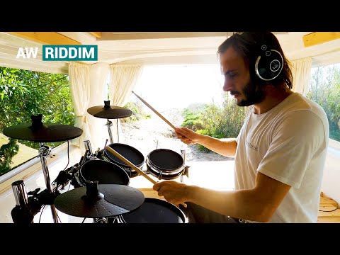 RECORDING A MODERN REGGAE RIDDIM | Reggae Drummer Dominik