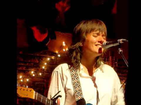 Courtney Barnett - Everything Is Free - Levon Helm Studios - Jan 25 2020