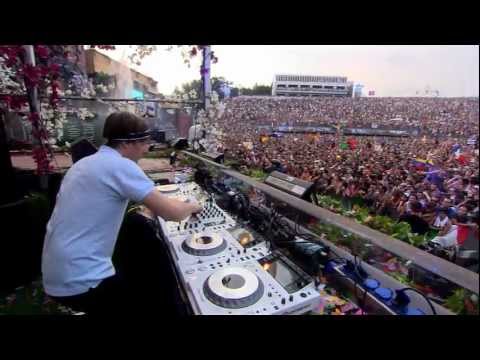 Martin Solveig at Tomorrowland 2012