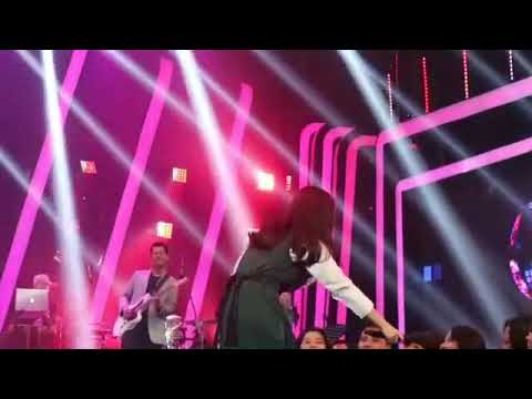 Musik Spesial Isyana . Pesta - isyana sarasvati