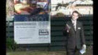 preview picture of video 'MPRE Harcourts Mornington Auction'