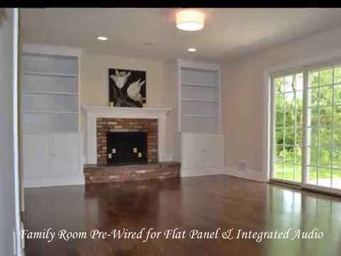 For Sale: 24 Maple Drive, Port Washington, New York