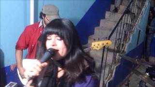 Voodoo Child (Slight Return) - Tiempos Violentos + Thania Luna - WoodsRock 2014