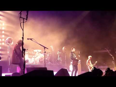 Kings Of Leon "Crawl" Live Toronto August 9 2017