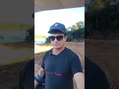éu conversando e mostrando as belezas do rio Araguaia município do pontal do Araguaia mato grosso