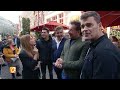 De Toppers pakken uit met heuse pubquiz - RTL BOULEVARD