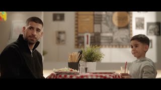 Ilia Topuria se une a las leyendas en Karate Kid: Legends.