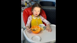 Ксения Бородина. Теона разговаривает по телефону с бабушкой ))
