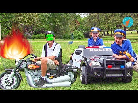 Little Heroes Classics - The Stinker, The Fire Engine and The Heroes