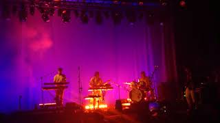 Metronomy - Love's Not an Obstacle live at Moscow YOTASPACE 1 July 2017