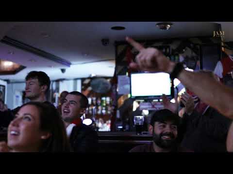 "Qarabag" - "Arsenal" - 0:3. How fans rooted for their teams in London and Baku