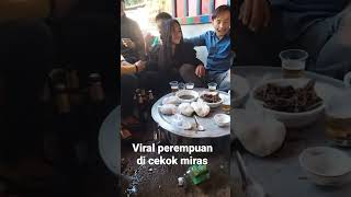 Download lagu viral perempuan di cekokin miras mp3