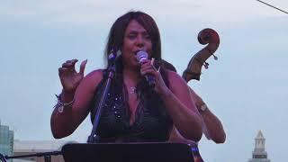 Robbie Fulks &amp; Friends (Yvonne Gage) - Cry On My Shoulder