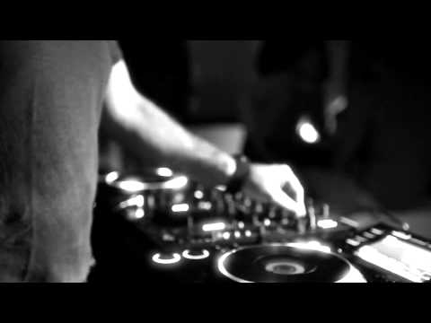 Ensaime present  Mothcellar Deepandance @ Climb Cafè   Corso Como Milano