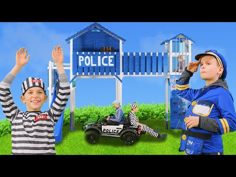 The Kids play cops and robbers in real police uniforms 👮
