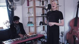 Handens fem fingrar - Lisa Nilsson - Nkoubou de la Motte