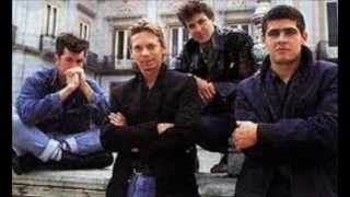 Luzes -  PLEBE RUDE (ao vivo)