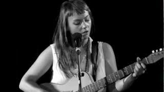 Angel Olsen - Lights Out || live @ Paradox / Incubate || 10-09-2012