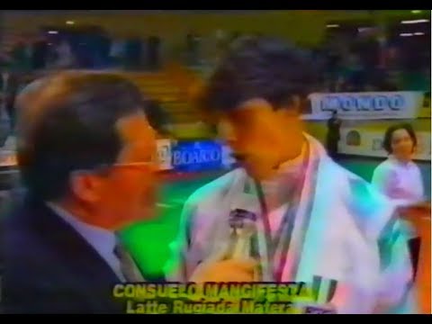 Pallavolo PVF MATERA 1993/1994 (prima parte) spezzoni ed interviste - volley Latte Rugiada Matera