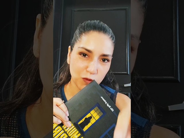 Vídeo relacionado con La mujer de arriba (SUMA)